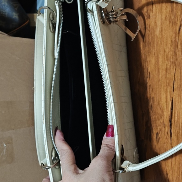 Dior East West Lady - Picture 5 of 8